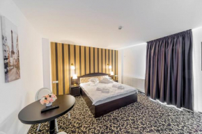 Отель Hotel Complex Havana  Тыргу-Окна